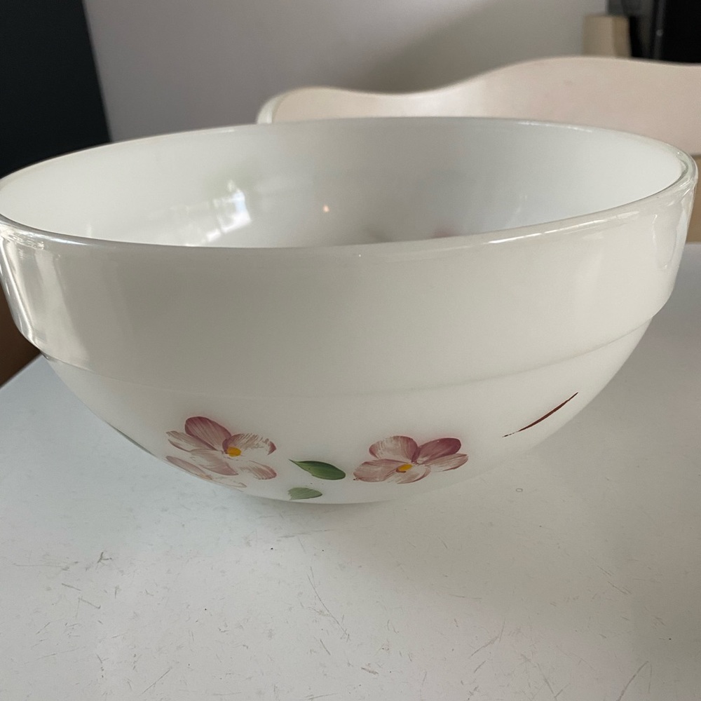Fire King Gay Fad Mixing Bowl